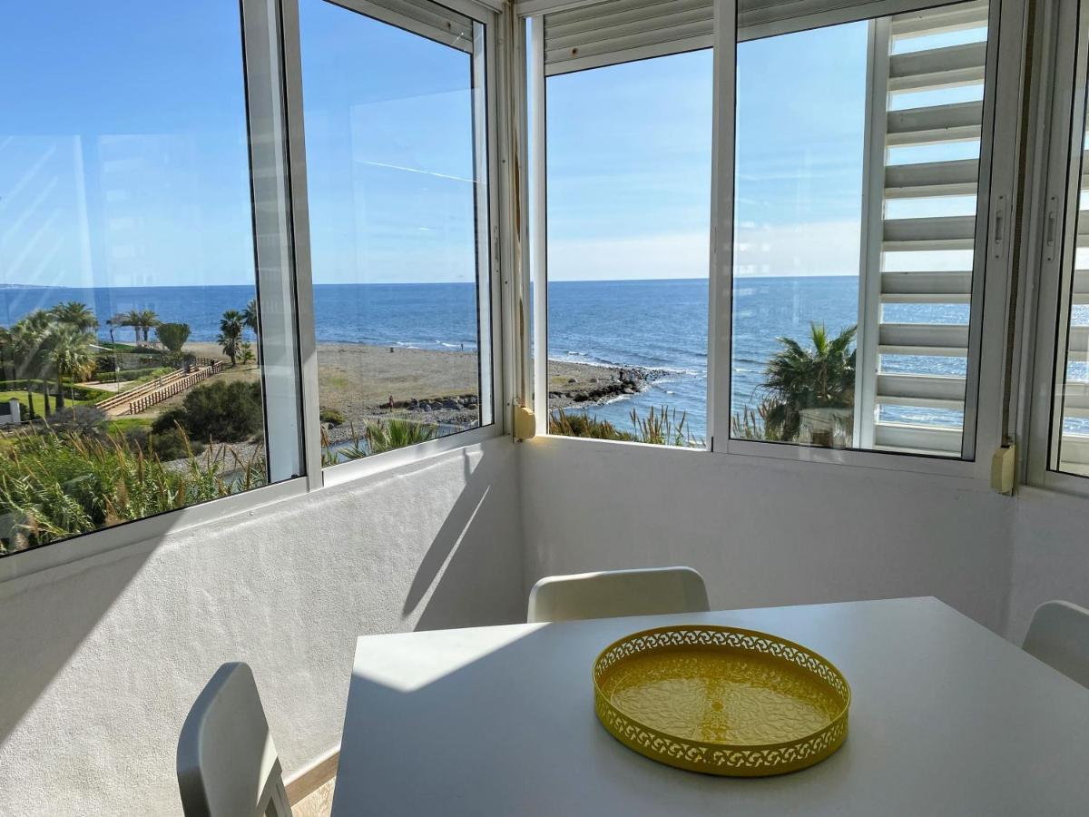 Cortijo Blanco Beachfront - Eaw Homes 马尔韦利亚 外观 照片